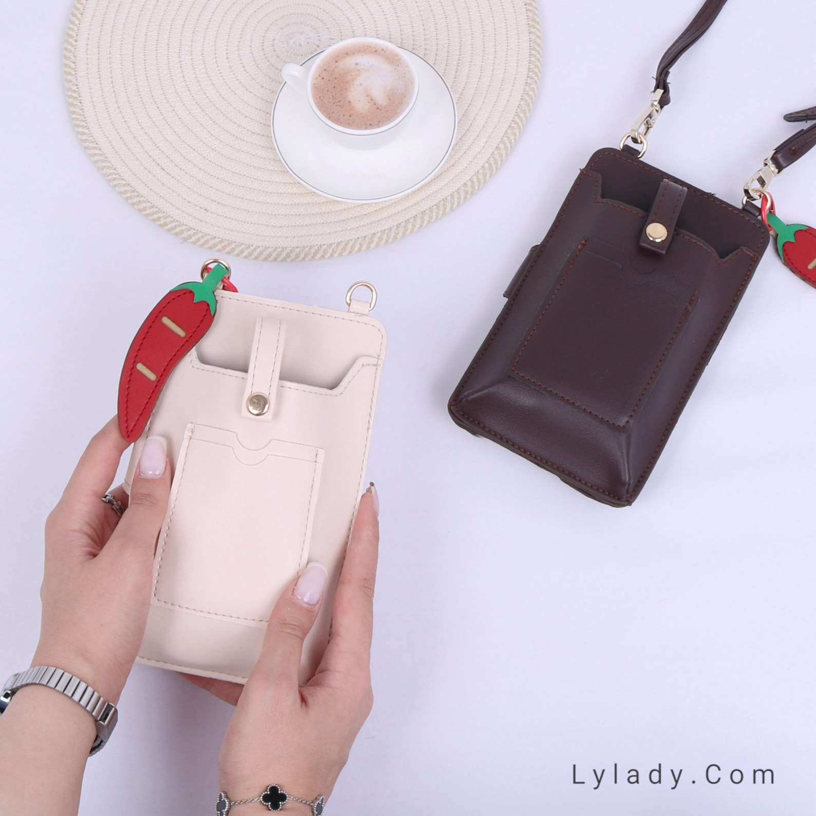 قهوه ای